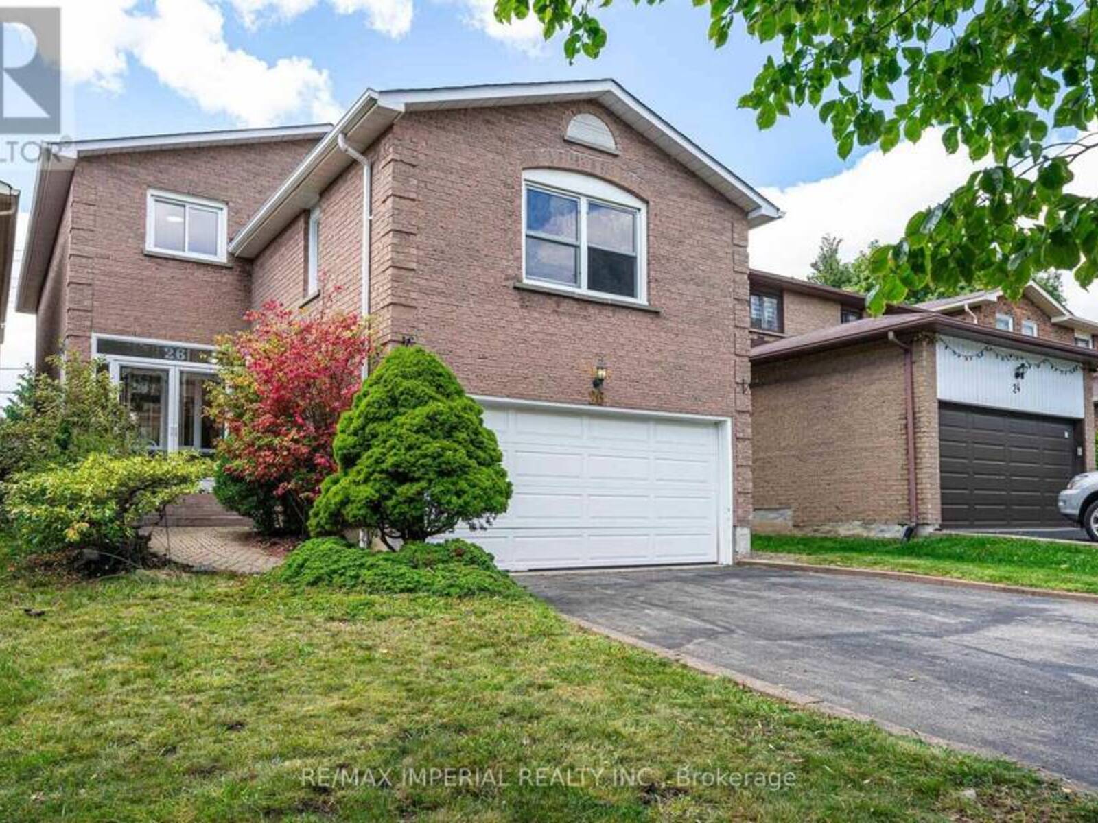 26 MARION CRESCENT, Markham , Ontario L3P 6E5