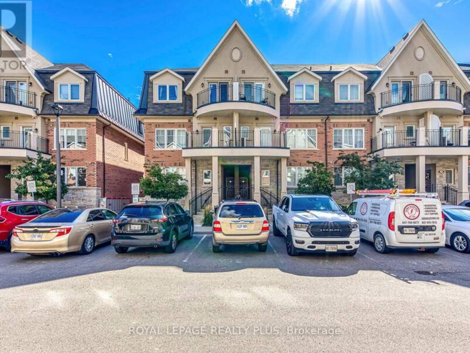 30-04 - 2420 BARONWOOD DRIVE, Oakville, Ontario L6M 0J7