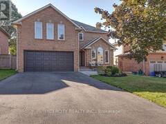 11 RAIFORD STREET Aurora Ontario, L4G 6J2