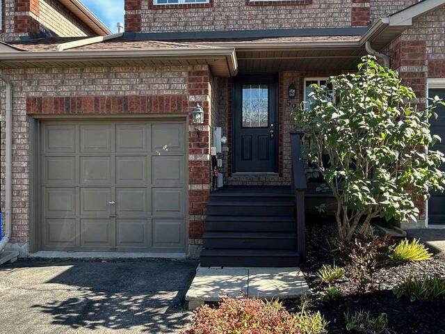 59 LIONS GATE BOULEVARD Barrie Ontario, L4M 7E4