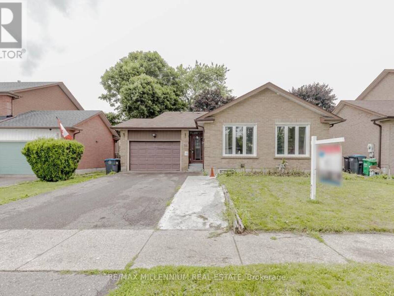 34 ARCHIBALD STREET, Brampton, Ontario L6X 1L9