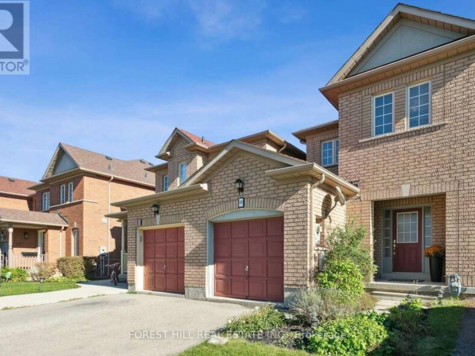 10 GECKO COURT, Brampton, Ontario L6R 2P1