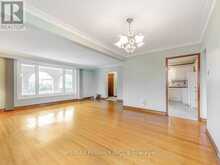 25 LETCHWORTH CRESCENT | Toronto Ontario | Slide Image Nine