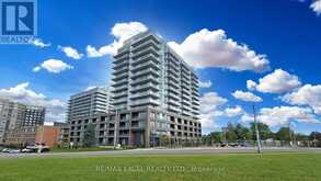 506 - 185 DEERFIELD ROAD | Newmarket Ontario | Slide Image One