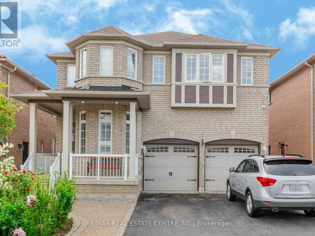 8 GORERIDGE CRESCENT Brampton Ontario, L6P 1P2