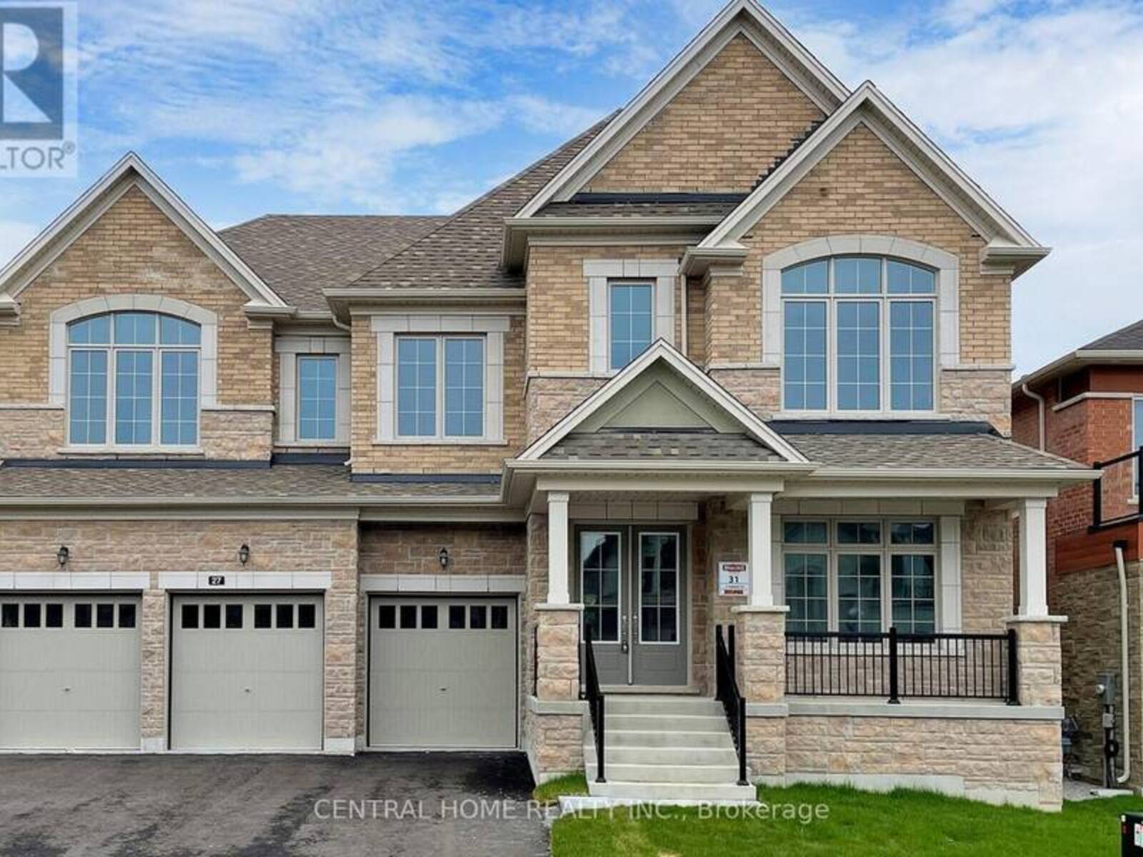 27 UPBOUND COURT, East Gwillimbury, Ontario L9N 0E5