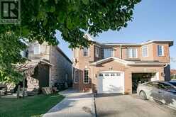 4 LAKE LOUISE DRIVE | Brampton Ontario | Slide Image One