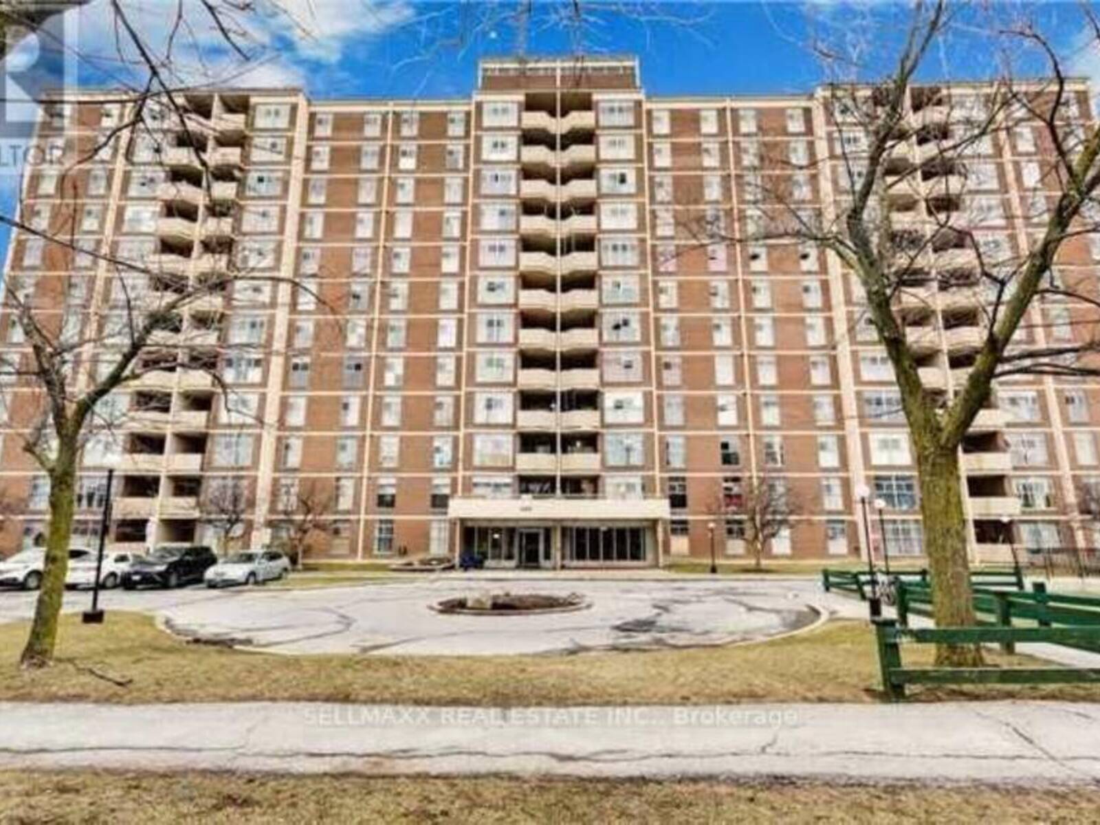 407 - 345 DRIFTWOOD AVENUE, Toronto , Ontario M3N 2P4