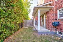 32 PASCOE DRIVE W | Markham Ontario | Slide Image Thirty-eight