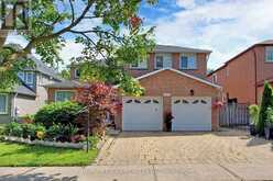 391 MANHATTAN DRIVE | Markham Ontario | Slide Image One