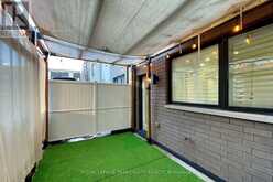 22 CAROLINE CARPENTER GROVE | Toronto Ontario | Slide Image Nine