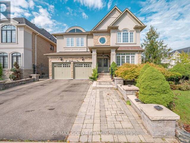 9 SCOTCHMERE CRESCENT Brampton Ontario, L6P 3A6