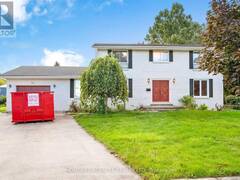 22 FERNWOOD TERRACE Welland Ontario, L3C 2R8