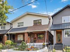 19 CURZON STREET Toronto Ontario, M4M 3B3