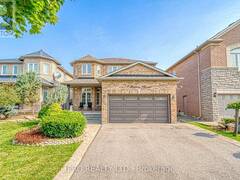 7 GLADSTONE AVENUE Vaughan Ontario, L6A 2C2