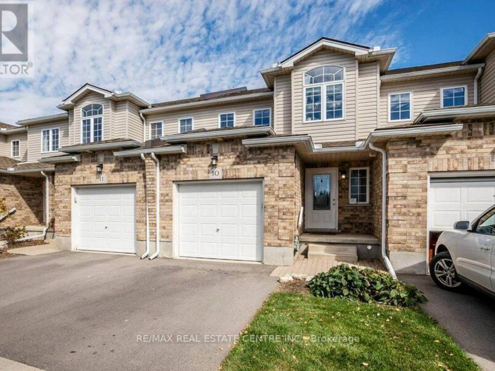 10 - 20 SHACKLETON DRIVE, Guelph , Ontario N1E 0C5