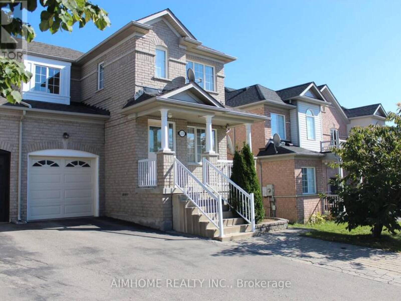 315 FLAGSTONE WAY, Newmarket, Ontario L3X 2R8