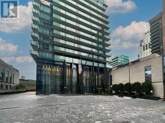 1808 - 65 ST. MARY STREET Toronto Ontario, M5S 0A6