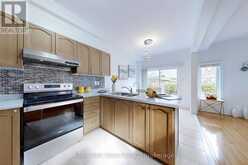 87 HARRY COOK DRIVE | Markham Ontario | Slide Image Thirteen