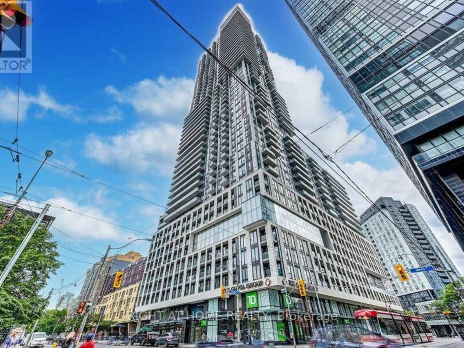 2702 - 251 JARVIS STREET, Toronto, Ontario M5B 0C3