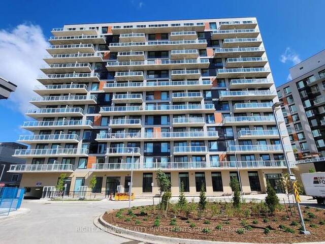 833 - 2 DAVID EYER ROAD Richmond Hill Ontario, L4S 0N6