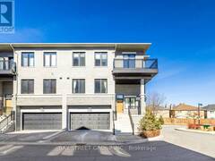 TH8 - 386 HIGHWAY 7 E Richmond Hill Ontario, L4B 0G5