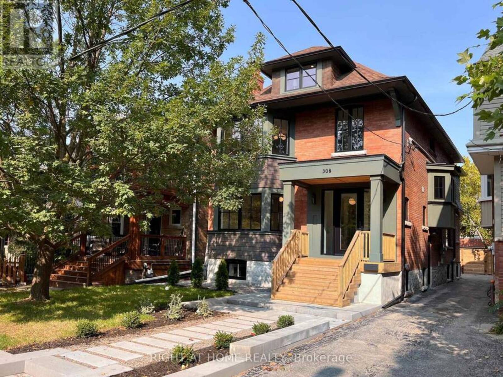 308 WRIGHT AVENUE, Toronto, Ontario M6R 1L9