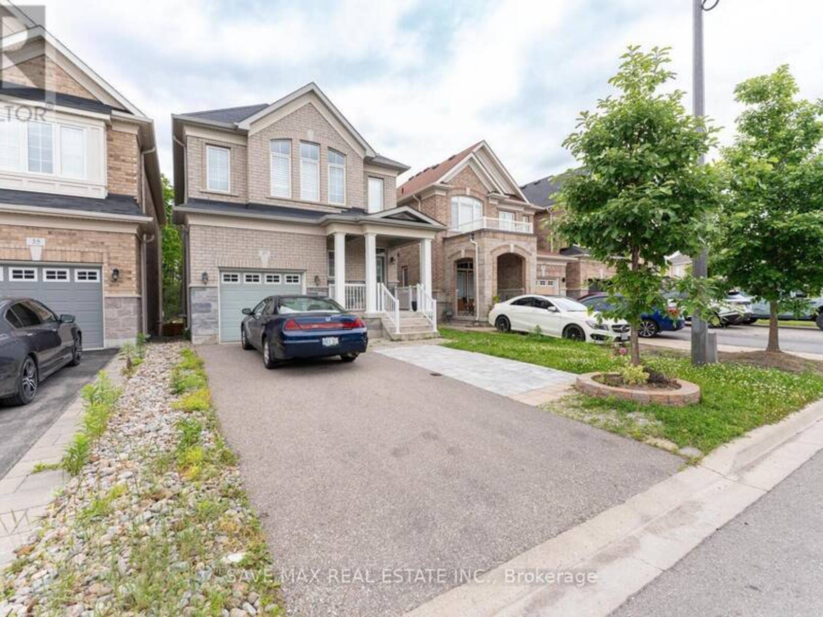 37 UPPER CANADA COURT, Halton Hills , Ontario L7G 0L1