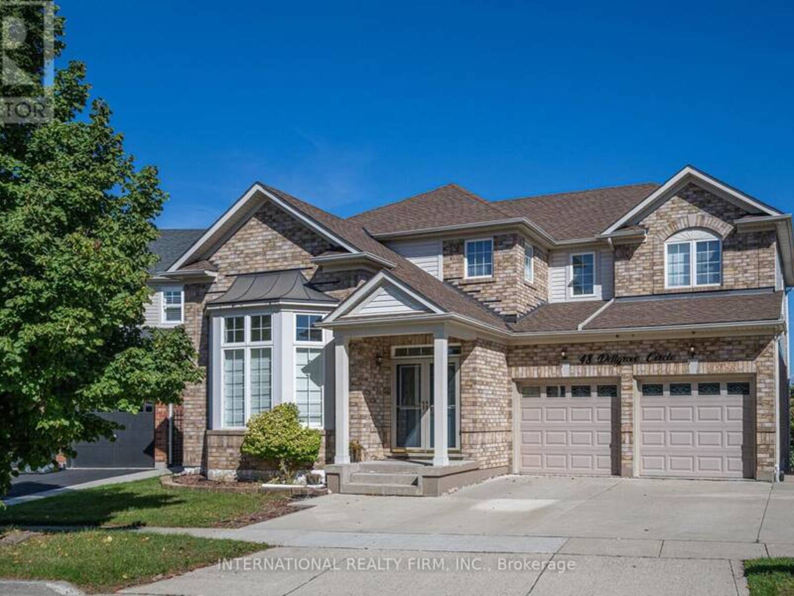 48 DELLGROVE CIRCLE, Cambridge, Ontario N1T 2J9