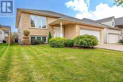 65 ARBOUR GLEN DRIVE | St. Catharines Ontario | Slide Image Three