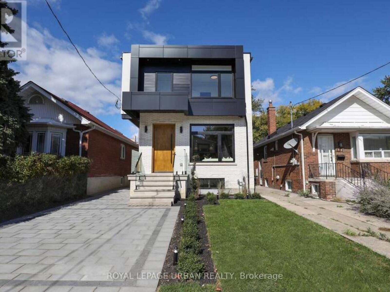 128 FLOYD AVENUE, Toronto, Ontario M4K 2B7