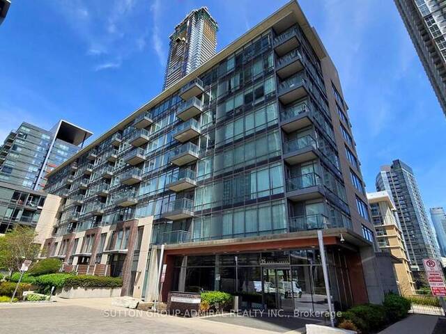 906 - 15 BRUNEL COURT Toronto Ontario, M5V 3Y6