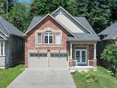 247 DIANA DRIVE Orillia Ontario, L3V 8J8