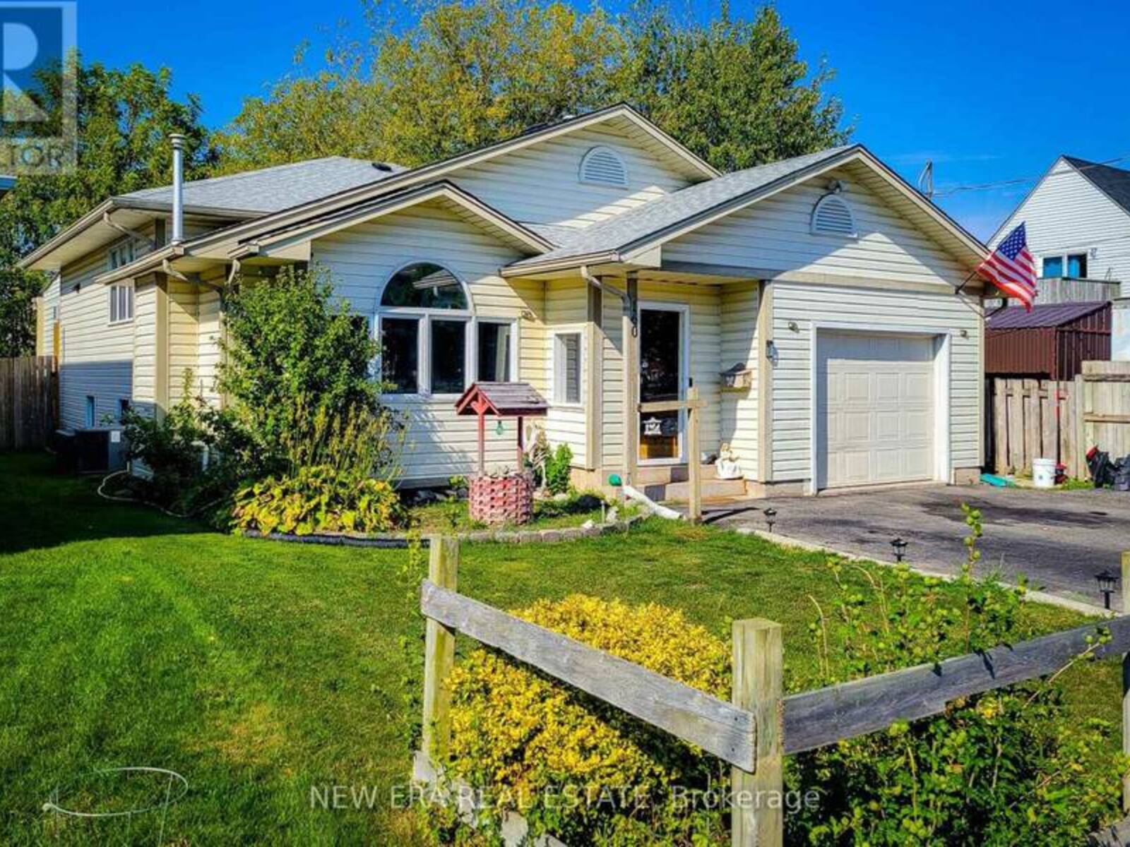 160 DAVIS STREET, Port Colborne, Ontario L3K 1Z1