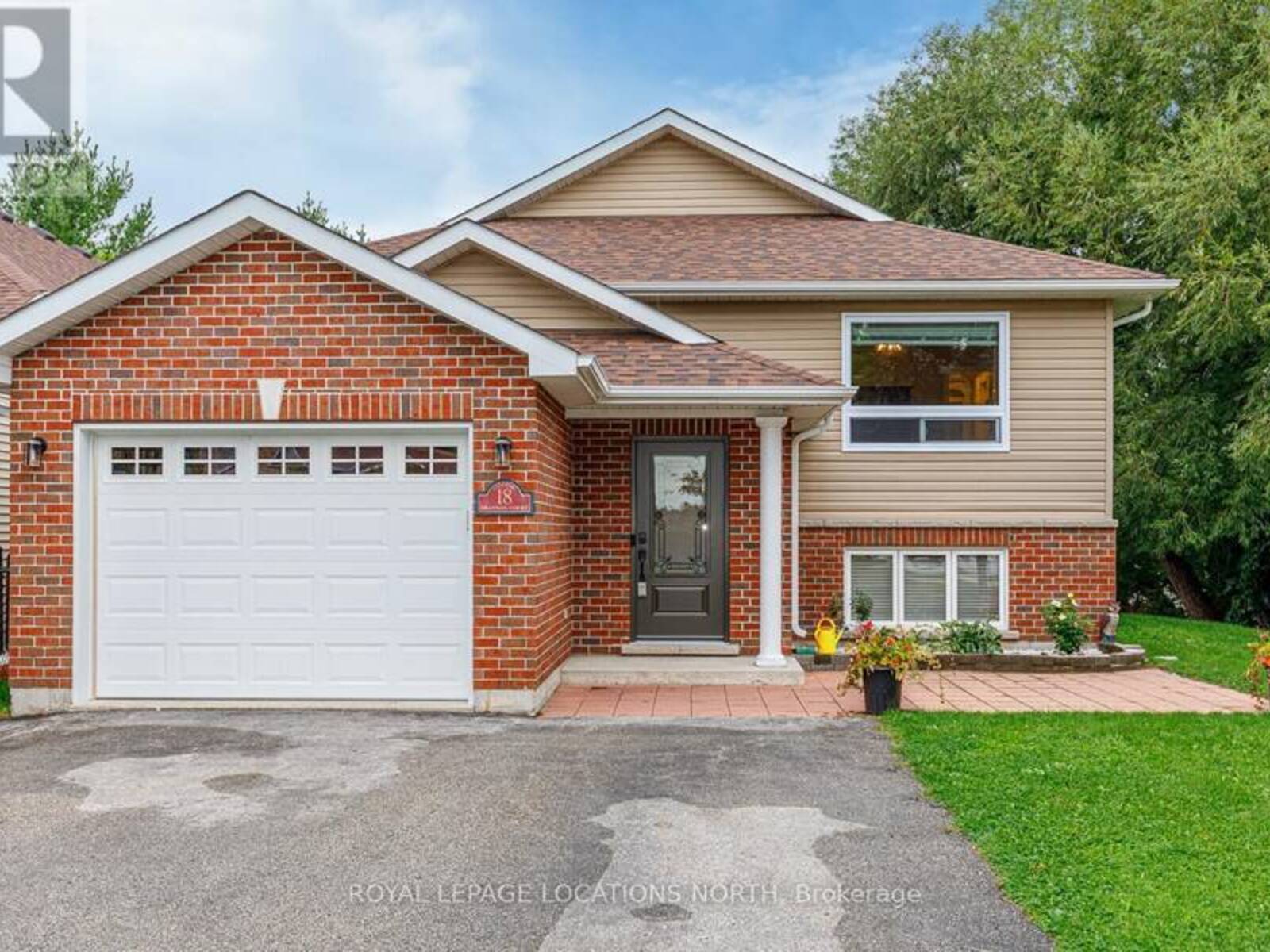 18 SHANNON COURT, Collingwood, Ontario L9Y 5N9