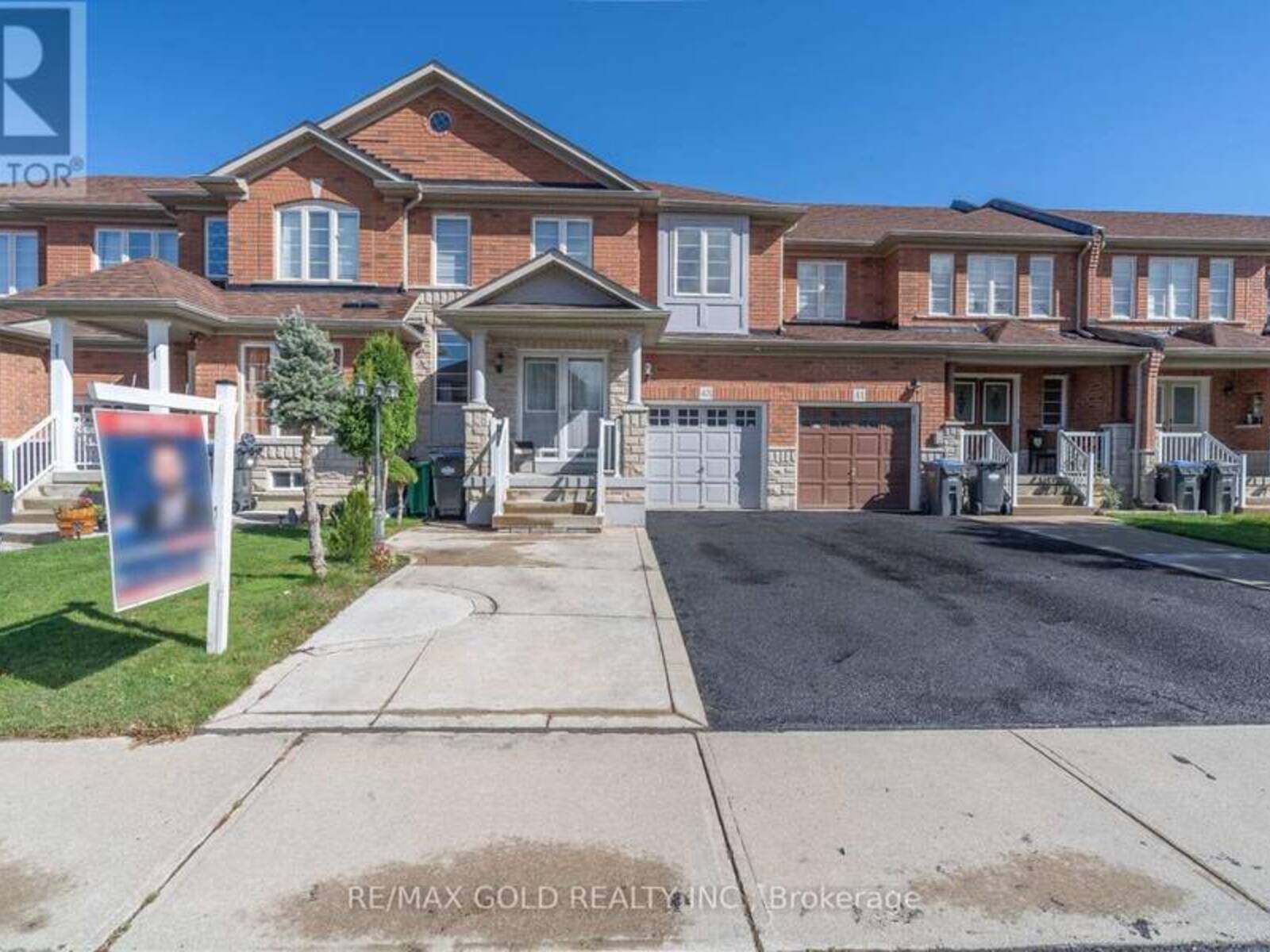 43 SNOWSHOE LANE E, Brampton, Ontario L6R 0J6