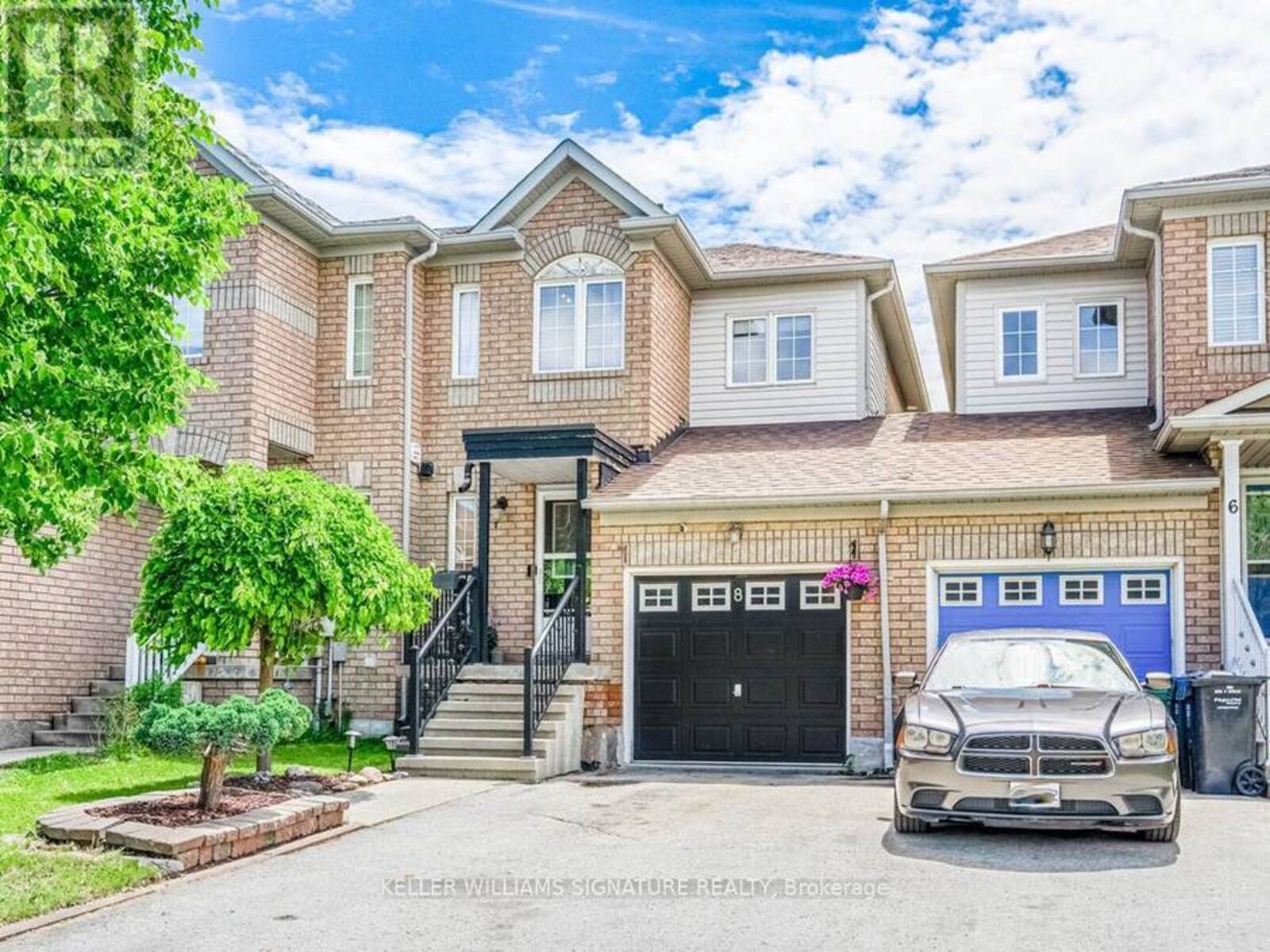 8 THUNDERBIRD TRAIL, Brampton, Ontario L6R 2T3