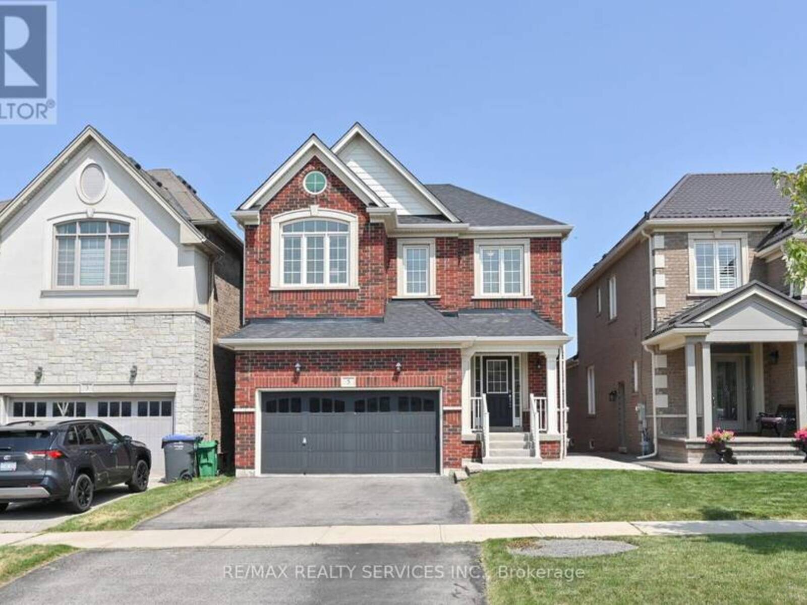 5 ALISTER DRIVE, Brampton, Ontario L6X 5G5