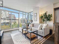 303 - 170 FORT YORK BOULEVARD Toronto Ontario, M5V 0E6