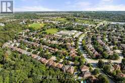 809 SURIN COURT | Newmarket Ontario | Slide Image Four