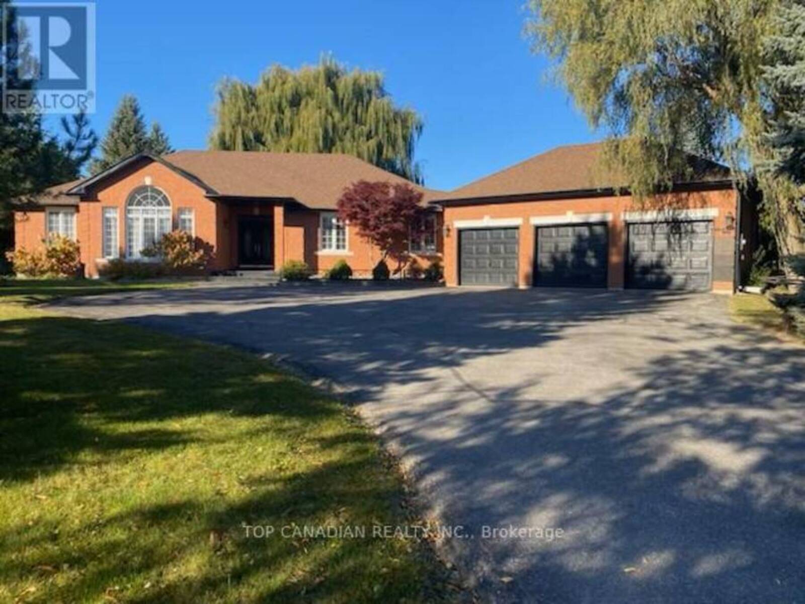 31 GOLFVIEW BOULEVARD, Bradford West Gwillimbury, Ontario L3Z 2A6