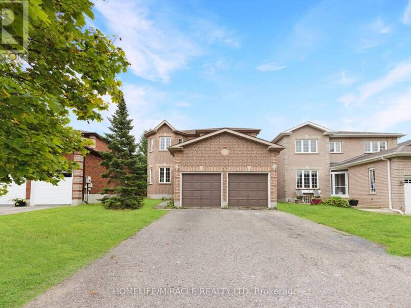 9 HODGSON DRIVE, Barrie, Ontario L4N 7Y2