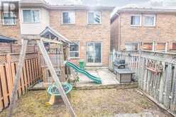 16 - 126 KENWOOD DRIVE | Brampton Ontario | Slide Image Thirty-two