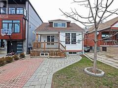 210 GOWAN AVENUE Toronto Ontario, M4J 2K6