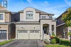 19 MUGFORD CRESCENT | Brampton Ontario | Slide Image Two