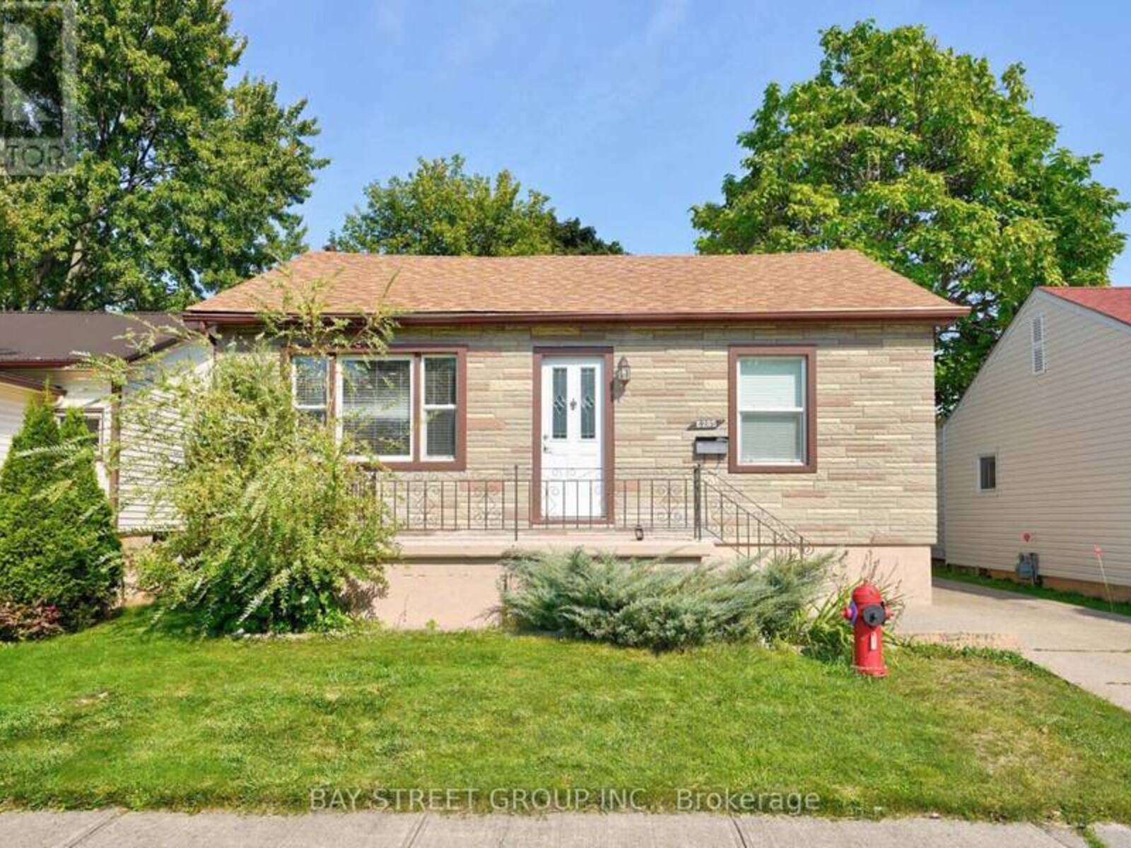 6285 SKINNER STREET, Niagara Falls, Ontario L2G 2Y6