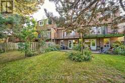 23 - 40 CASTLE ROCK DRIVE | Richmond Hill Ontario | Slide Image Forty