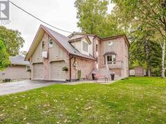 207 WAYS BAY DRIVE Georgina Ontario, L4P 2M6