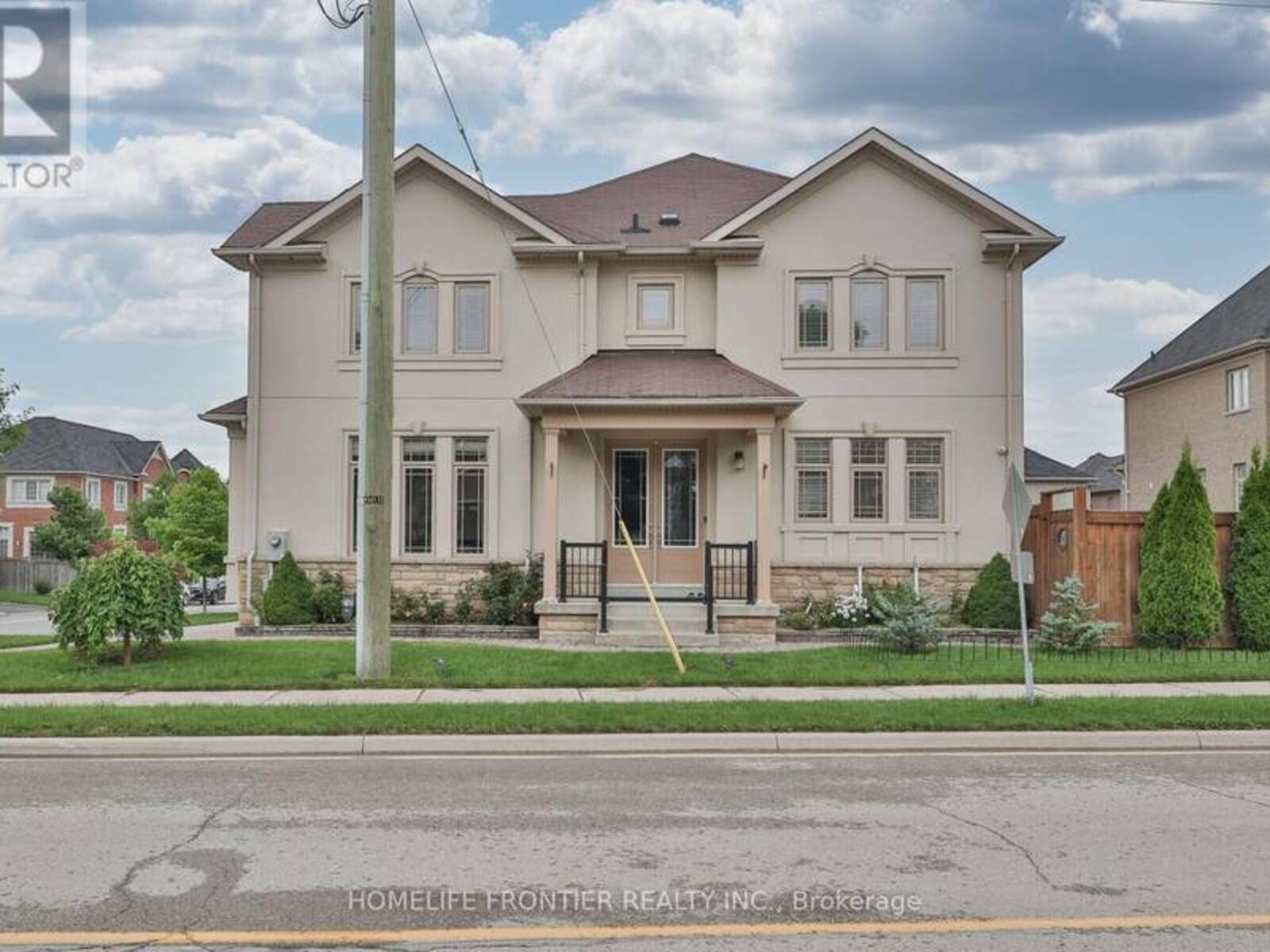 3 PAVAROTTI STREET, Richmond Hill, Ontario L4E 0R5