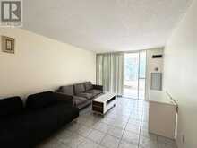 206 - 22 CLARISSA DRIVE | Richmond Hill Ontario | Slide Image Nine